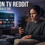 Viewer_comparing_TV_and_smartphone_20260918014929